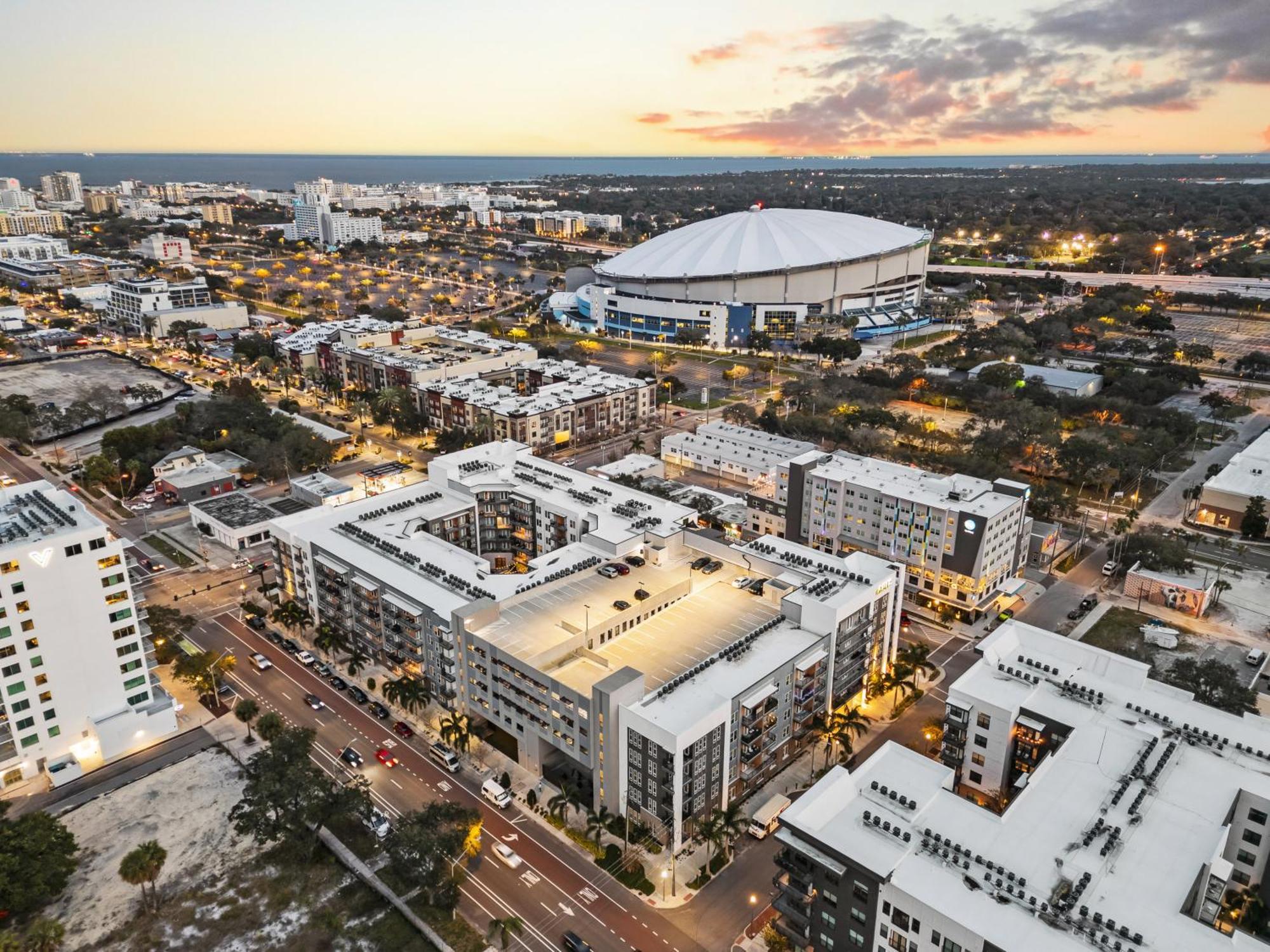 Tropicana Field 1 Bed In Downtown St Pete With Free Parking São Petersburgo Exterior foto